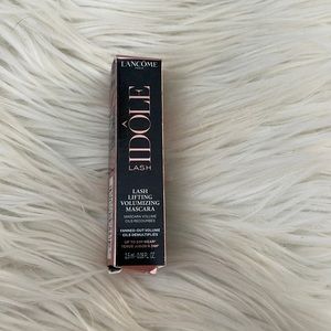 Lancôme idole lash lifting Volumizing travel size black 01 glossy black mascara